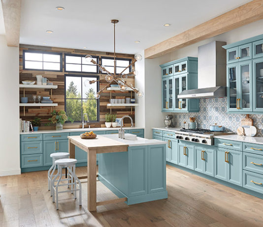 Colorful Kitchen Inspiration: 5 impactful, on-trend cabinet stylings